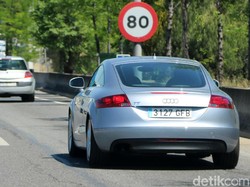 Eropa Setop Produksi Mobil Diesel dan Bensin Mulai 2035