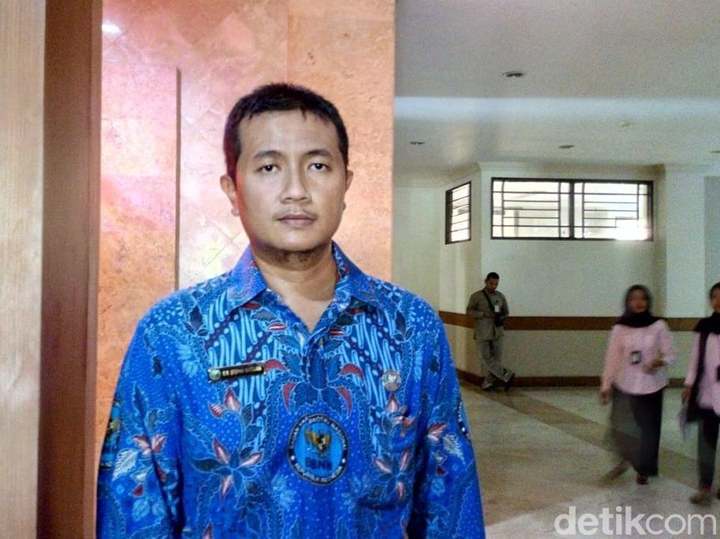 100 ASN Luar Kota Ikut Upacara di Pemkab Ponorogo 100 ASN Luar Kota Ikut Upacara di Pemkab Ponorogo