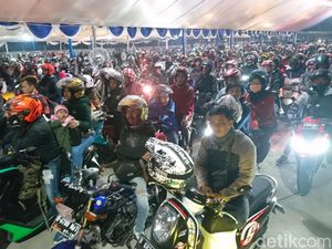Polisi Catat 201.352 Pemudik Bermotor ke Luar Jakarta hingga H-6 Lebaran Polisi Catat 201.352 Pemudik Bermotor ke Luar Jakarta hingga H-6 Lebaran