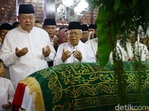 SBY Ingin Tulis Cerita tentang Mendiang Ani Yudhoyono