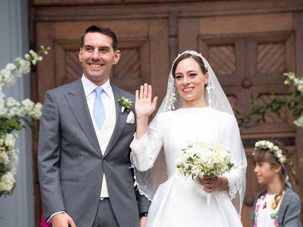 Mantan Pangeran Rumania Akhirnya Akui Punya Anak di Luar Nikah Mantan Pangeran Rumania Akhirnya Akui Punya Anak di Luar Nikah