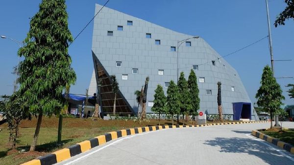 Viral di Medsos, Begini Bentuk Masjid Al Safar