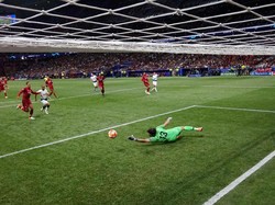 Alisson dan Cesar di Final Liga Champions: Duo Brasil Sempurna di Madrid