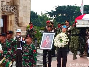 Kapolri Kenang Wibawa dan Karisma Ani Yudhoyono