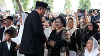 Momen-momen SBY-Megawati Salaman