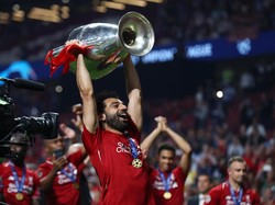 Menang Liga Champions, Salah Tidak Lagi Tiduran di Lantai Pesawat