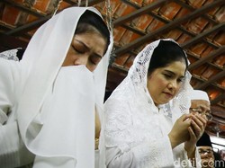 Ribuan Orang Hadiri Pemakaman Ani Yudhoyono, Annisa Pohan Ucap Terima Kasih