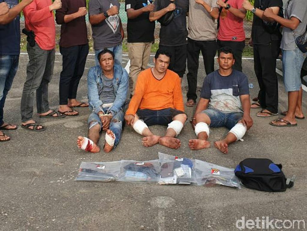 Melawan saat Ditangkap, 3 Pembobol ATM di Aceh Ditembak Polisi Melawan saat Ditangkap, 3 Pembobol ATM di Aceh Ditembak Polisi