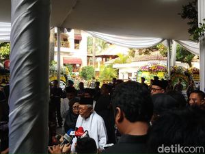 Maruf Amin, TGB hingga Ketua MPR Melayat ke Ani Yudhoyono di Cikeas