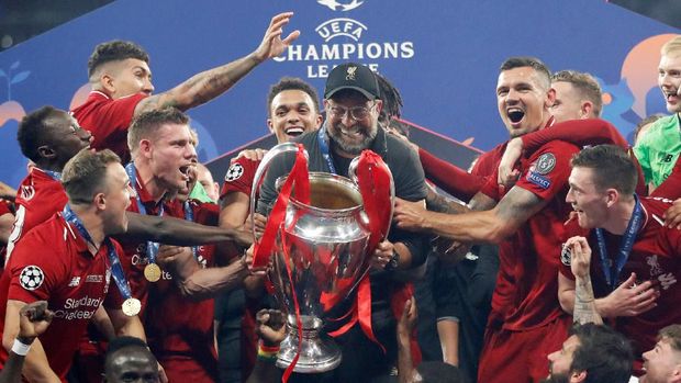 Alisson Gemilang, Karius Ucap Selamat kepada Liverpool