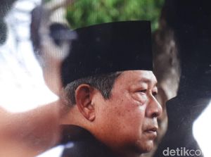 Internal Saling Serang, Kursi Ketum-Sekjen PD Digoyang