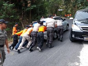 Viral Innova Mogok di Tanjakan, Ini Trik Biar Nggak Gagal Nanjak