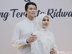 Badan Mungil Dipeluk Reino Barack, Syahrini: So Much Fun Ceunah!