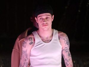Pete Davidson Jalani Terapi, Sembuhkan Trauma karena Di-bully Kanye West