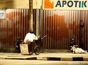 RUU KUHP: Tak Lagi Dipenjara, Gelandangan Maksimal Didenda Rp 1 Juta RUU KUHP: Tak Lagi Dipenjara, Gelandangan Maksimal Didenda Rp 1 Juta