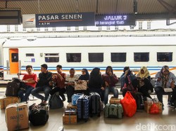 Ada Penumpang Kereta Dapat Kursi Mini, Ini Respons KAI