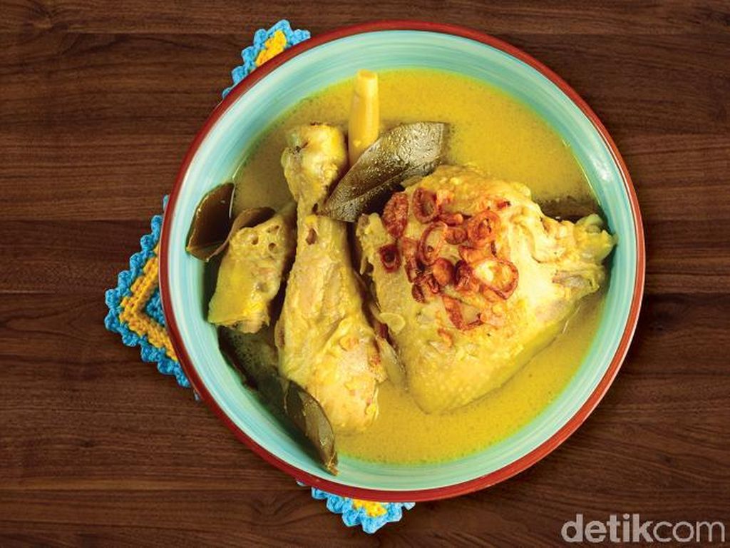 Resep Opor Ayam Kuning untuk Hidangan Lebaran
