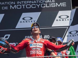 Kemenangan Emosional Petrucci Didedikasikan untuk Dovizioso