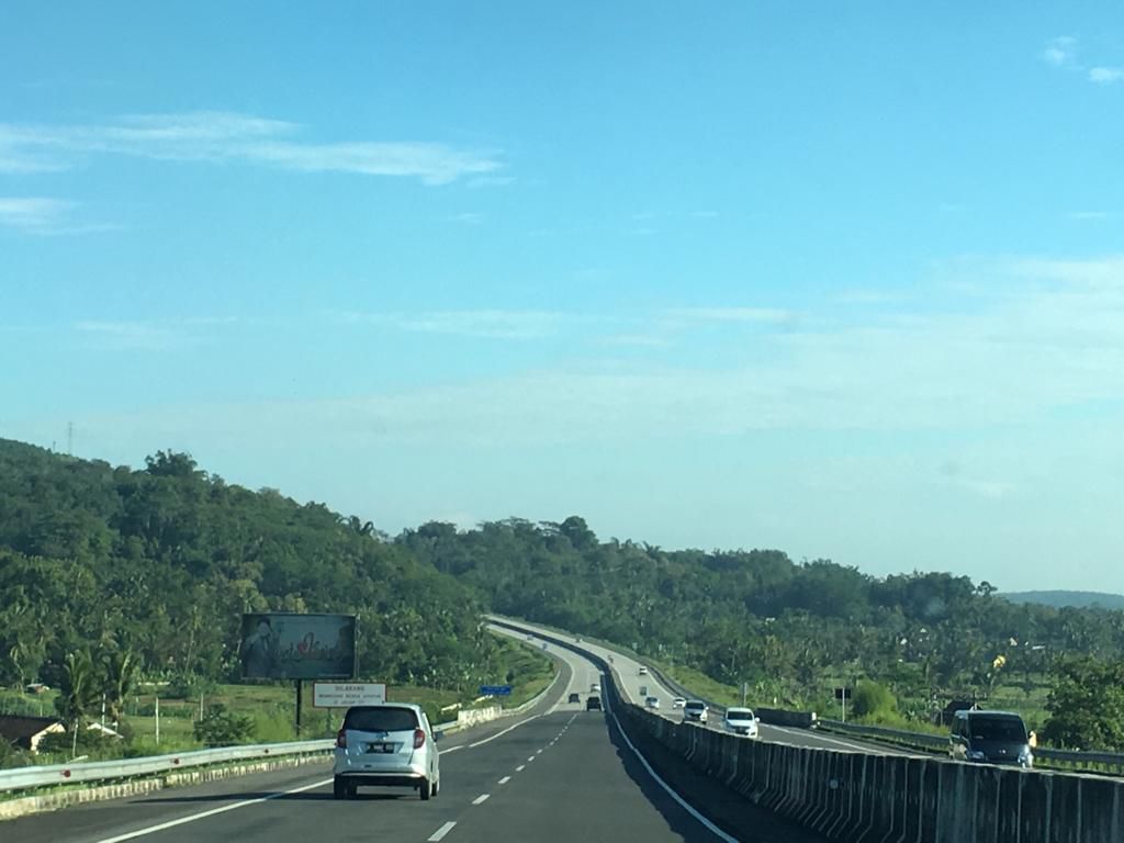 Bos MIROS Malaysia: Sudah Benar Indonesia Larang Motor Masuk Tol Bos MIROS Malaysia: Sudah Benar Indonesia Larang Motor Masuk Tol