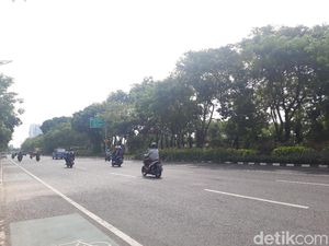 H-2 Lebaran, Jalanan di Surabaya Lengang H-2 Lebaran, Jalanan di Surabaya Lengang