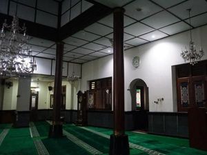 Mudik ke Yoyakarta, Main ke Masjid Perak Kotagede