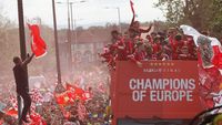 Virgil van Dijk masih sering melihat momen perayaan kemenangan Liverpool di Liga Champions.