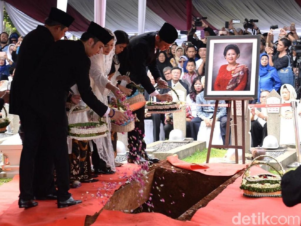 Bu Ani Berpulang, Komunitas Kanker Singgung Meningkatnya Beban Penyakit Bu Ani Berpulang, Komunitas Kanker Singgung Meningkatnya Beban Penyakit