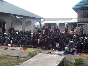 Jemaah An Nadzir di Gowa Sulsel Lebaran Hari Ini Jemaah An Nadzir di Gowa Sulsel Lebaran Hari Ini