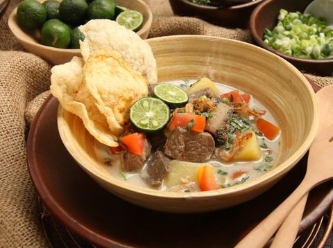ilustrasi soto betawi