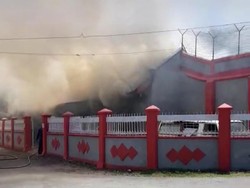 Amuk Napi Bakar Rutan Sigli Gegara Dispenser Disita