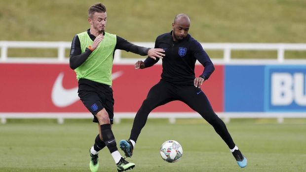 James Maddison (kiri) jadi salah satu andalan timnas Inggris saat ini.
