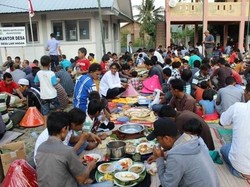 Munjung, Meugang hingga Ngejot, Tradisi Lebaran Unik di Berbagai Daerah