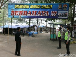 Wisatawan Pantai Kebumen Dilarang Mandi di Laut Saat Libur Lebaran