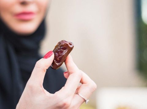 ASI Seret? Bantu Lancarkan dengan Sari Kurma Yuk, Bun
