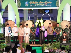 Gubernur, Kapolda, Pangdam Semarakkan Malam Takbiran di Surabaya