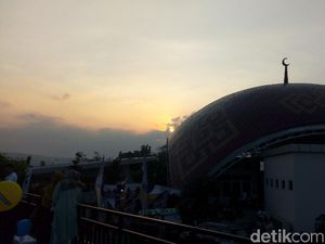 Foto Sunset Terakhir Ramadhan 2019 Nan Berkesan di Semarang