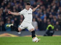 Real Madrid Daratkan Luka Jovic
