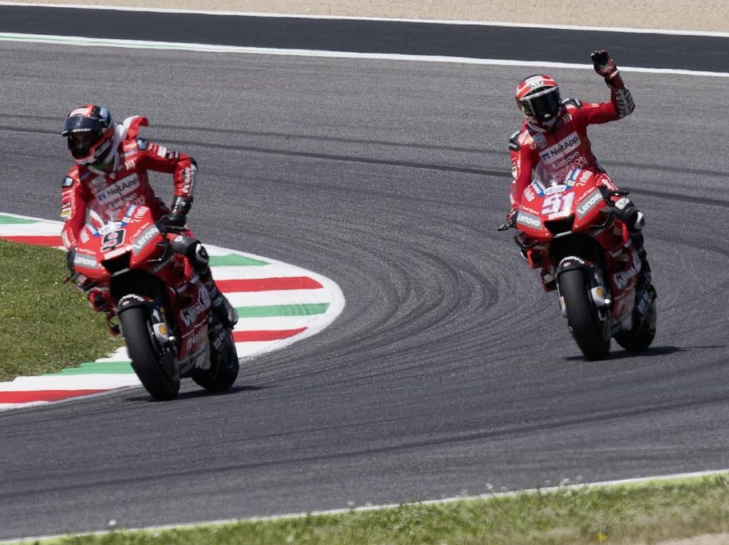 Petrucci Kini Fokus Bantu Dovizioso Jadi Juara Dunia Petrucci Kini Fokus Bantu Dovizioso Jadi Juara Dunia