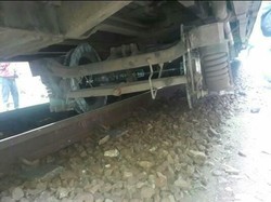 Kereta Api Kembali Anjlok di Nagreg, Penumpang Dievakuasi
