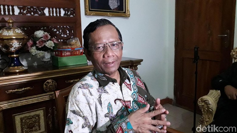 Enzo Taruna Akmil Diterpa Isu Terkait HTI, Mahfud MD: TNI Kecolongan