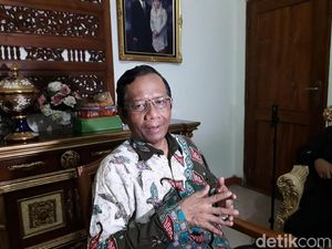 Mahfud Md: Negara Harus Hati-hati dan Tetap Tegas Tangkal Radikalisme Mahfud Md: Negara Harus Hati-hati dan Tetap Tegas Tangkal Radikalisme