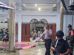 Pemuda Gereja Bantu Jaga Keamanan Salat Id di Ambon