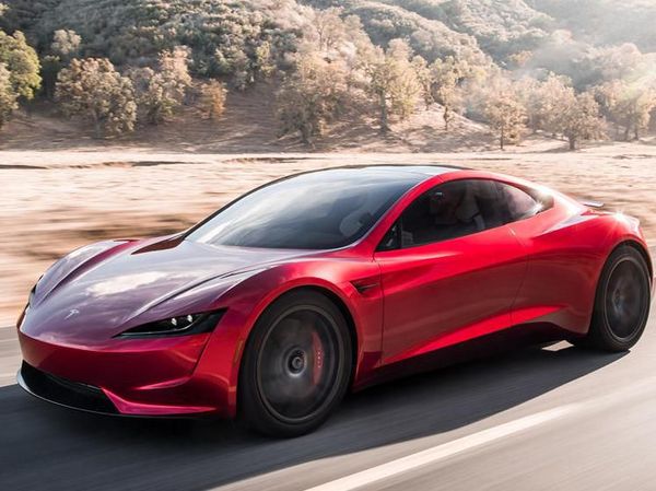 Tesla Siapkan Hypercar Bertenaga Listrik