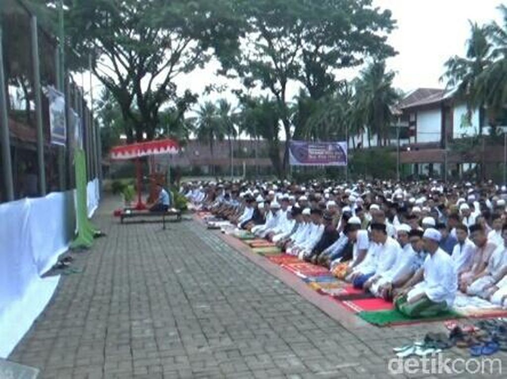 Berkah Lebaran, 630 Warga Binaan LP Makassar Dapat Remisi Berkah Lebaran, 630 Warga Binaan LP Makassar Dapat Remisi