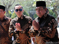 Ibas Banggakan Kinerja SBY, Minta Caleg Terpilih Demokrat Jadikan Contoh