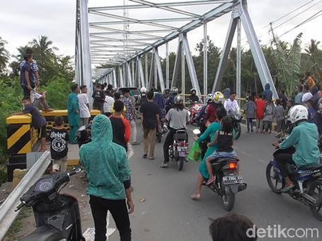 Main Perang-perangan, Saling Ejek, Buntutnya Tawuran Main Perang-perangan, Saling Ejek, Buntutnya Tawuran