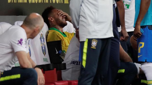 Pelatih Brasil Sarankan Neymar ke Klub yang Menyenangkan