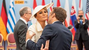 Foto: Gaya Melania Trump yang Disebut Mirip Meghan Markle
