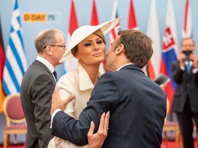 Foto: Gaya Melania Trump yang Disebut Mirip Meghan Markle