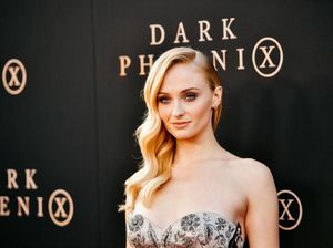 Cara Mudah Dapatkan Tubuh Seksi ala Sophie Turner di Dark Phoenix Cara Mudah Dapatkan Tubuh Seksi ala Sophie Turner di Dark Phoenix